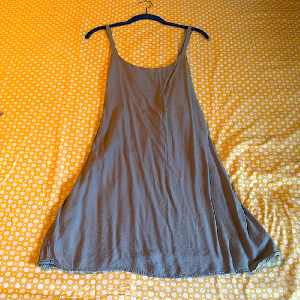 Sleeveless Gray Tunic